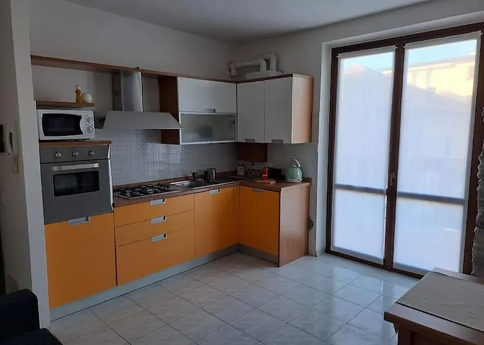 Anna Lungo Fiume - Maggiore Apartament *